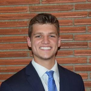 Meet your Posher, Max